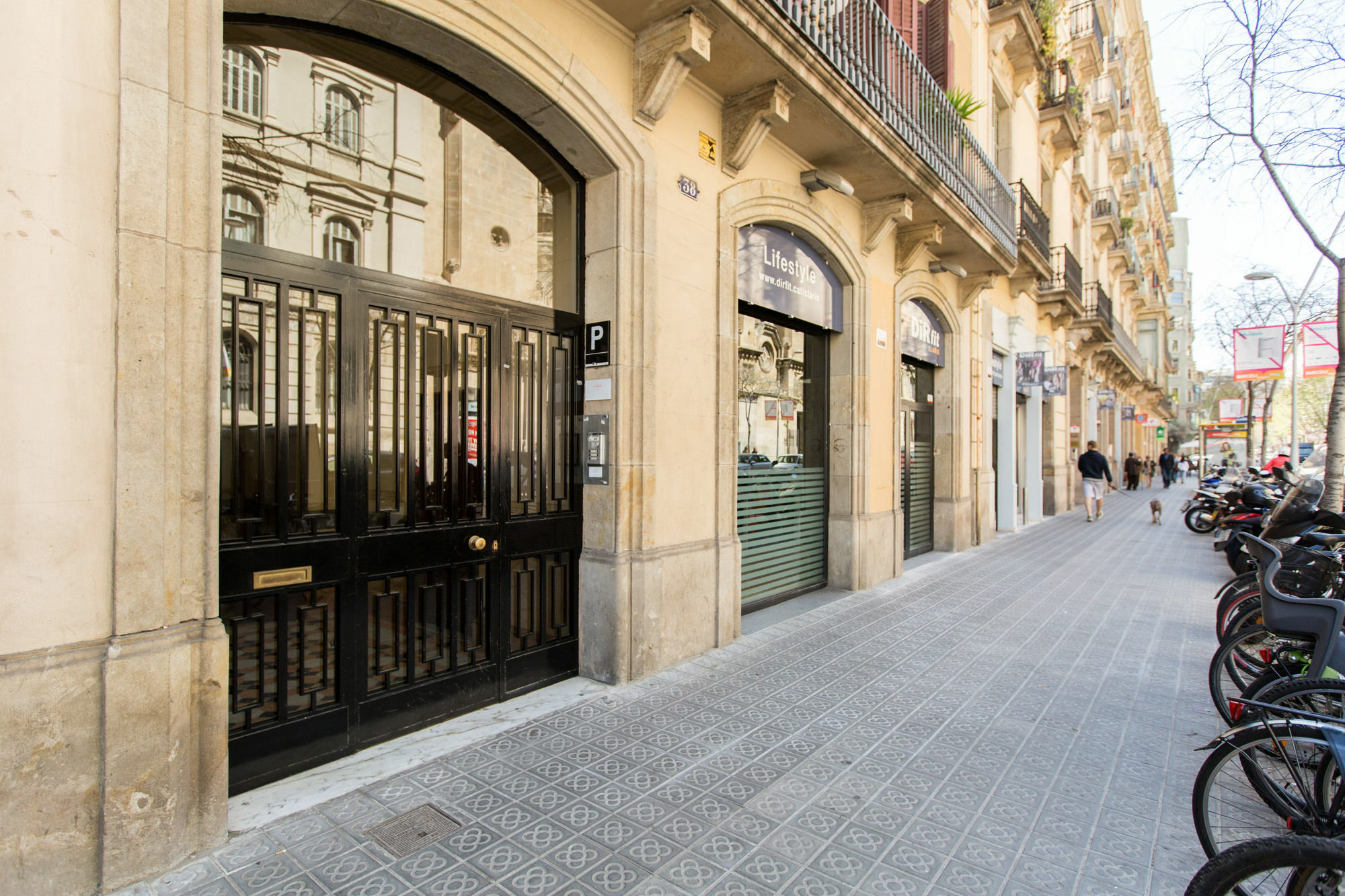 Violeta Boutique Hotell Barcelona Exteriör bild
